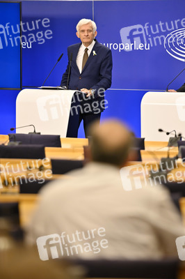 Pressekonferenz zur Trilog-Vereinbarung zur Gasspeicherung im EU-Parlament in Brüssel