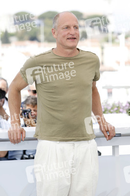 Photocall 'Triangle of Sadness', Cannes Film Festival 2022
