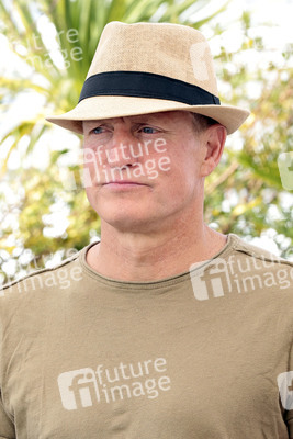 Photocall 'Triangle of Sadness', Cannes Film Festival 2022