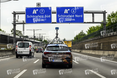 Google Street View-Fahrzeug in Berlin