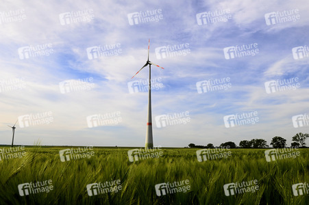 Symbolfoto Windenergie