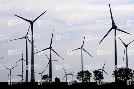 Symbolfoto Windenergie