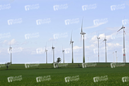 Symbolfoto Windenergie