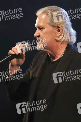 Konzert von Johnny Logan & Band in Hamburg