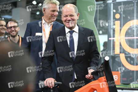 Eröffnungsrundgang auf der Hannover Messe 2022