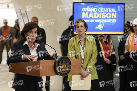 Pressekonferenz mit Kathy Hochul in New York