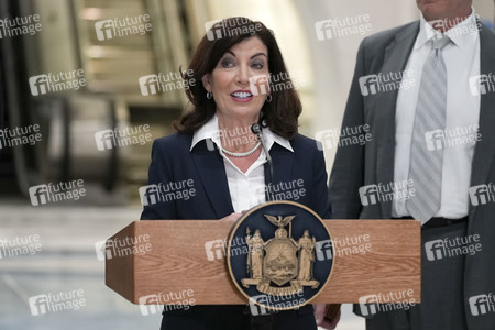 Pressekonferenz mit Kathy Hochul in New York