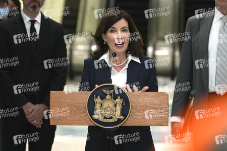Pressekonferenz mit Kathy Hochul in New York