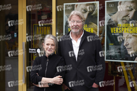 Filmpremiere 'Ein großes Versprechen' in Berlin