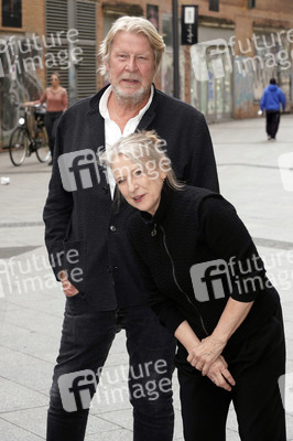Filmpremiere 'Ein großes Versprechen' in Berlin