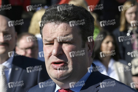 Kundgebung zur Befürwortung des 12-Euro-Mindestlohns in Berlin