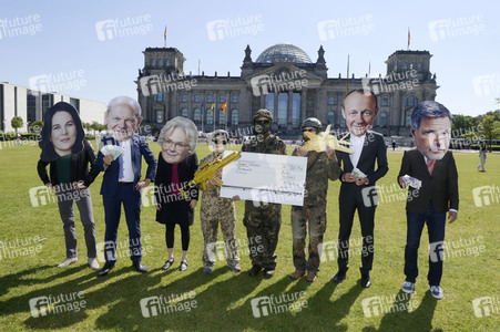Protestaktion gegen das Sondervermögen in Berlin