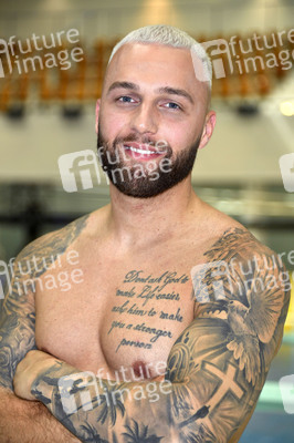 Pressekonferenz 'RTL Turmspringen' in Berlin