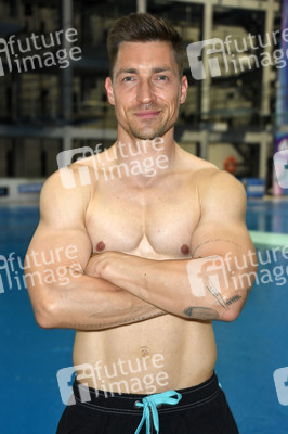 Pressekonferenz 'RTL Turmspringen' in Berlin