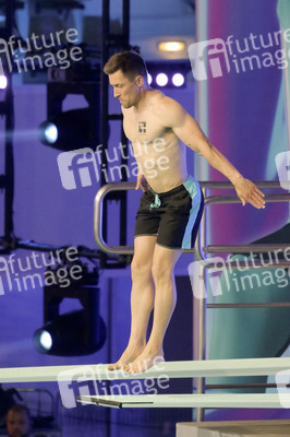 TV-Show 'RTL Turmspringen' in Berlin