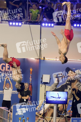 TV-Show 'RTL Turmspringen' in Berlin