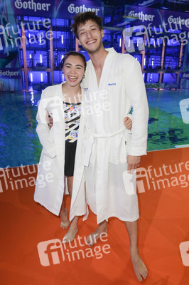 TV-Show 'RTL Turmspringen' in Berlin