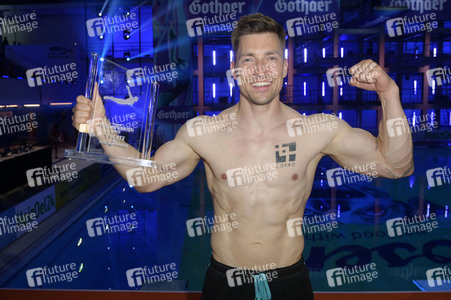 TV-Show 'RTL Turmspringen' in Berlin