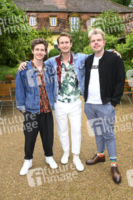 Sternstunden Benefiz Oldtimer Rallye 2022 in Spalt