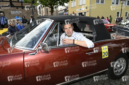 Sternstunden Benefiz Oldtimer Rallye 2022 in Spalt