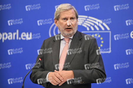 Pressekonferenz zum Entwurf des Gesamthaushaltsplans 2023 im EU-Parlament in Straßburg