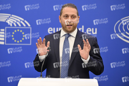Pressekonferenz zum einheitlichen Ladegerät im EU-Parlament in Straßburg