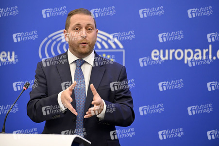 Pressekonferenz zum einheitlichen Ladegerät im EU-Parlament in Straßburg