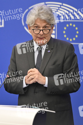 Pressekonferenz zum einheitlichen Ladegerät im EU-Parlament in Straßburg