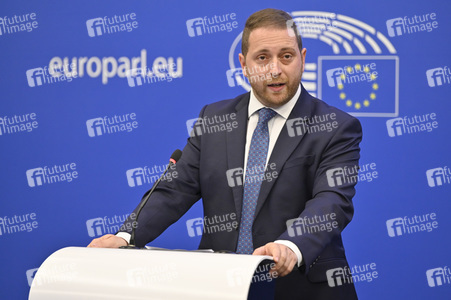 Pressekonferenz zum einheitlichen Ladegerät im EU-Parlament in Straßburg