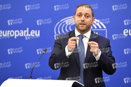 Pressekonferenz zum einheitlichen Ladegerät im EU-Parlament in Straßburg