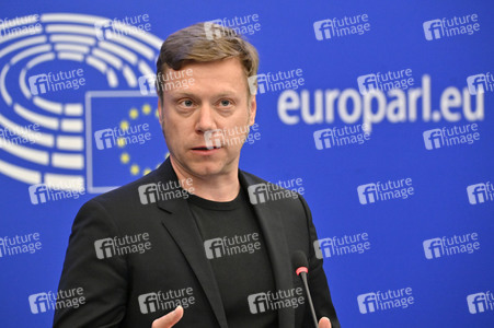 Pressebriefing der Fraktion Die Linke im EU-Parlament in Straßburg