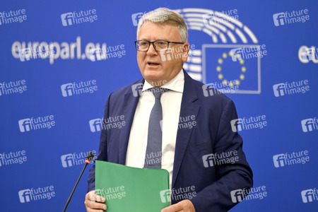 Pressekonferenz zum Mindestlohn im EU-Parlament in Straßburg