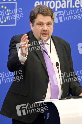 Pressekonferenz zum Mindestlohn im EU-Parlament in Straßburg