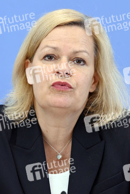 Bundespressekonferenz Vorstellung des Verfassungsschutzberichts 2021 in Berlin