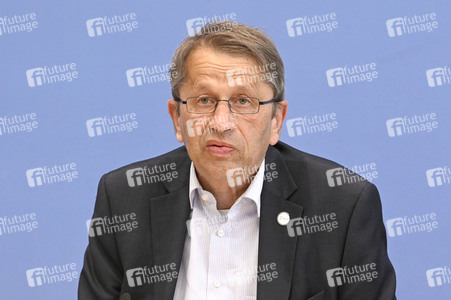 Bundespressekonferenz Vorbereitung auf Herbst/Winter 2022/23 in Berlin