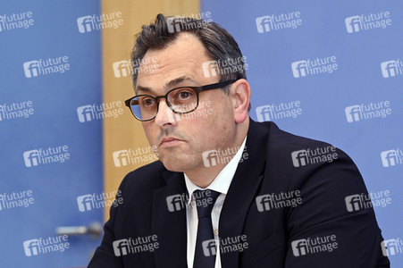 Bundespressekonferenz Vorbereitung auf Herbst/Winter 2022/23 in Berlin