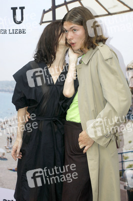 Filmpremiere 'A E I O U - Das schnelle Alphabet der Liebe' in Berlin