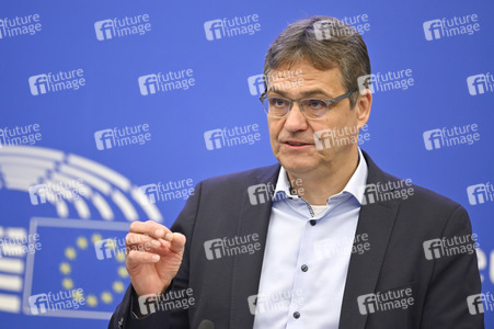 Pressekonferenz der EVP zum Thema 'Fit für 55' im EU-Parlament in Straßburg