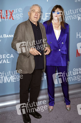 Opening Night und Filmpremiere 'Jennifer Lopez: Halbzeit', Tribeca Film Festival 2022 in New York