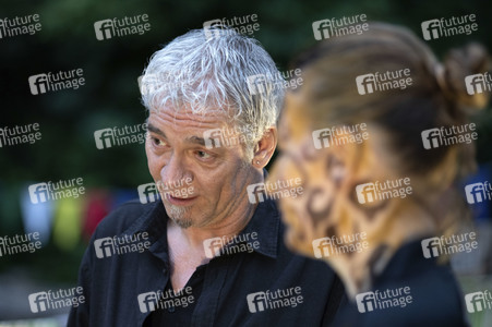 Jörg Düsterwald Bodyart Live-Performance im Erlebnis-Zoo Hannover