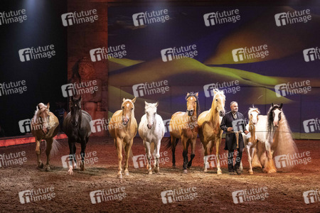 Pferdeshow 'Cavalluna - Die Legende der Wüste' in Erfurt