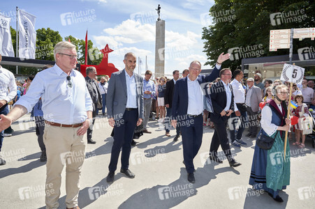 Trachtenumzug zum Tag der Niedersachsen 2022 in Hannover