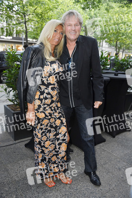 Grand Opening der Bellucci Bar in Berlin