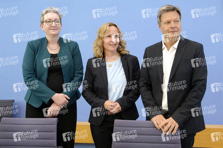 Bundespressekonferenz Gesetzesentwürfe in Berlin
