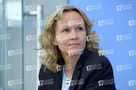 Bundespressekonferenz Gesetzesentwürfe in Berlin