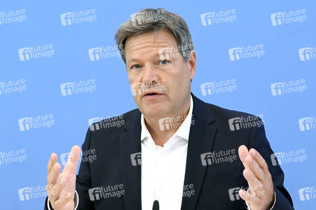 Bundespressekonferenz Gesetzesentwürfe in Berlin