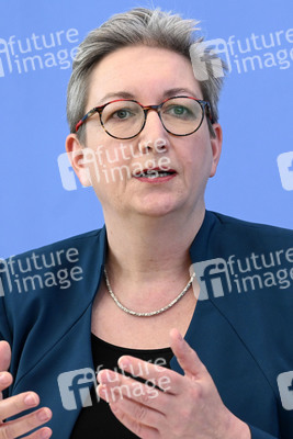 Bundespressekonferenz Gesetzesentwürfe in Berlin