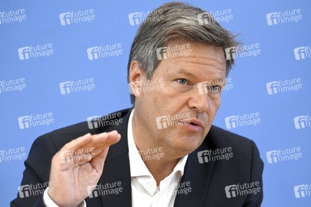 Bundespressekonferenz Gesetzesentwürfe in Berlin