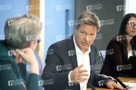 Bundespressekonferenz Gesetzesentwürfe in Berlin