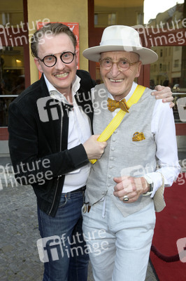 Filmpremiere 'Stand Up! Was bleibt, wenn alles weg ist' in Berlin